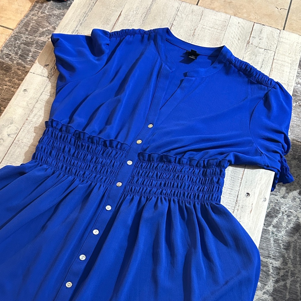 Elegant Blue Maxi Dress
